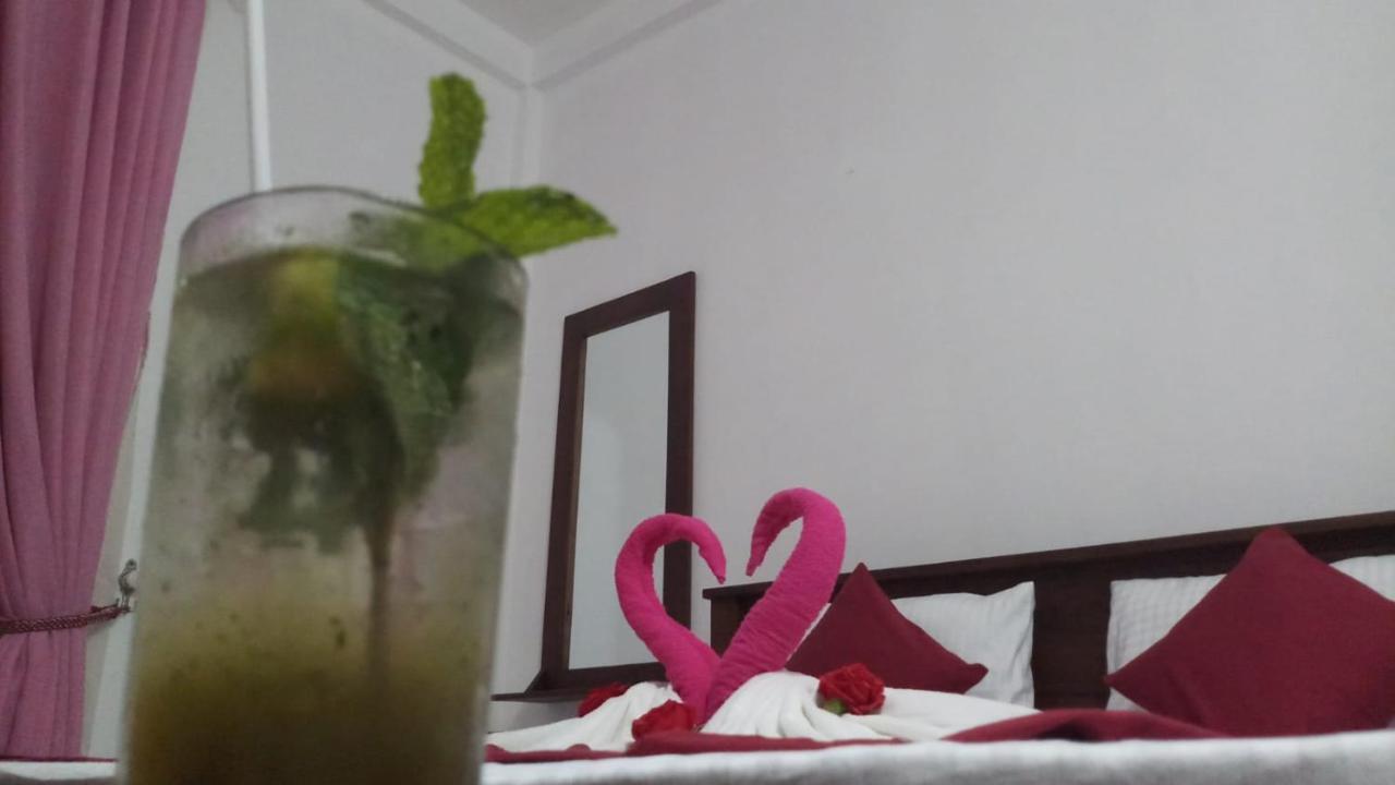 Ehala Family Rest Hotel Anuradhapura Buitenkant foto