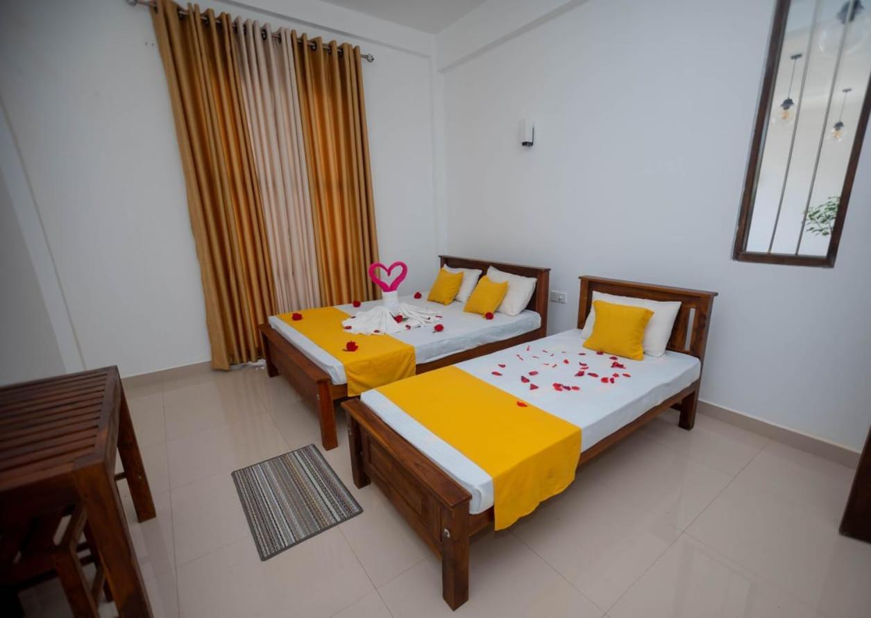 Ehala Family Rest Hotel Anuradhapura Buitenkant foto