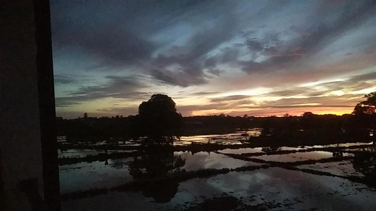 Ehala Family Rest Hotel Anuradhapura Buitenkant foto