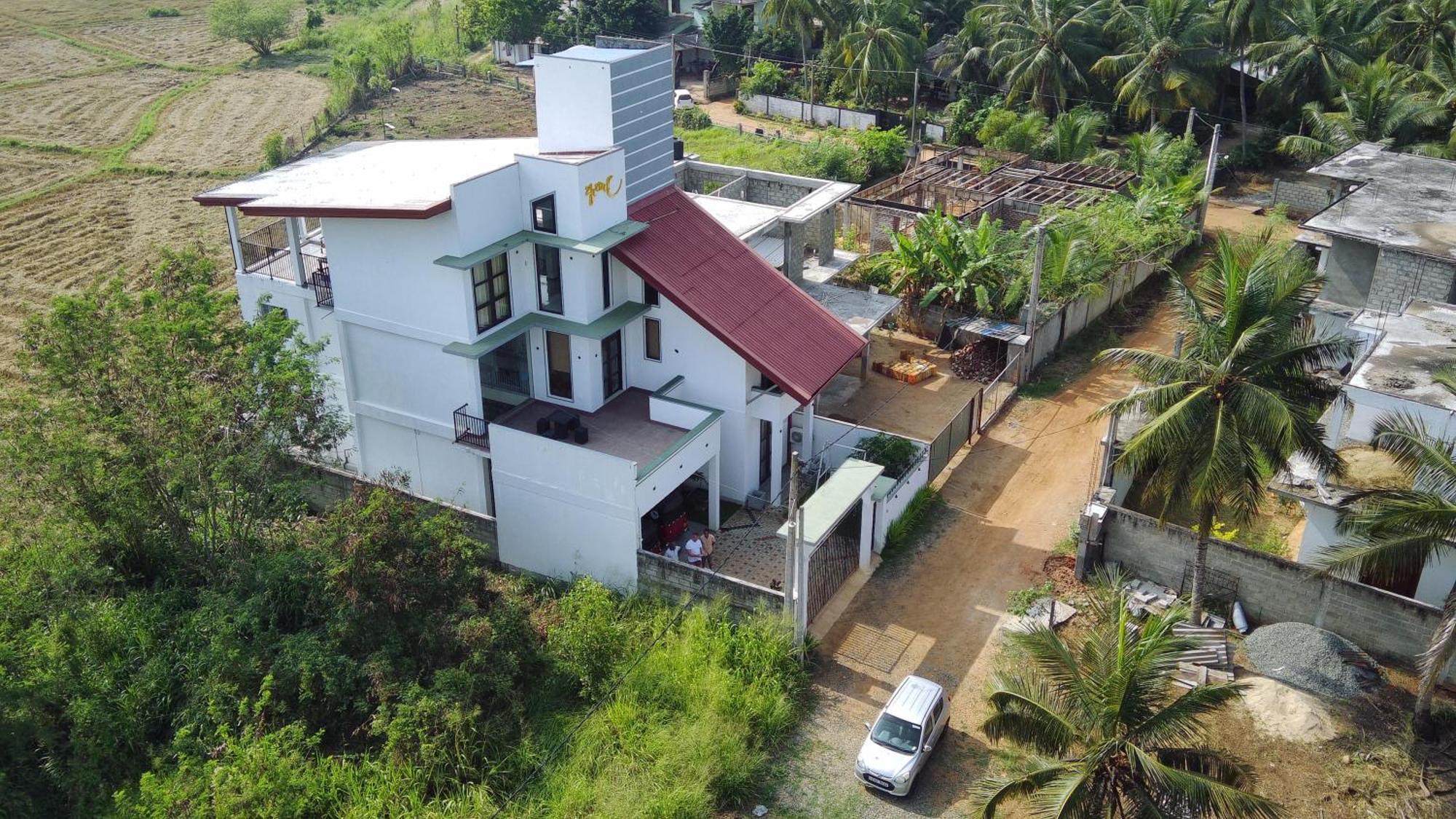 Ehala Family Rest Hotel Anuradhapura Buitenkant foto